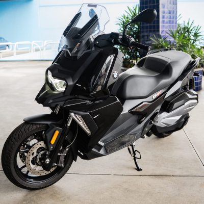 Alternative view of C400X