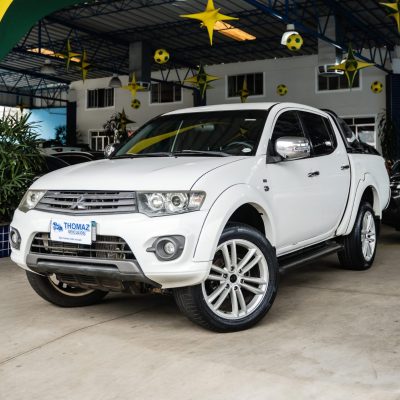 Alternative view of L200